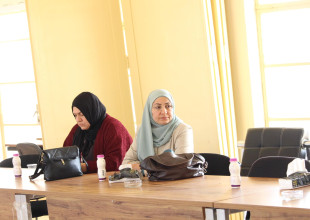 The visit of the Palestinian Ministry of Agriculture to the ADS to review agricultural mechanization, fodder crops, and other projects.