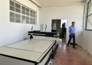 جمعية المشروع الإنشائي العربي تستلم معدات وماكينات لورشة النجارة بدعم من الوكالة التركية للتعاون والتنسيق (تيكا)