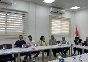السفير الصيني في زيارة الى جمعية المشروع الانشائي العربي.